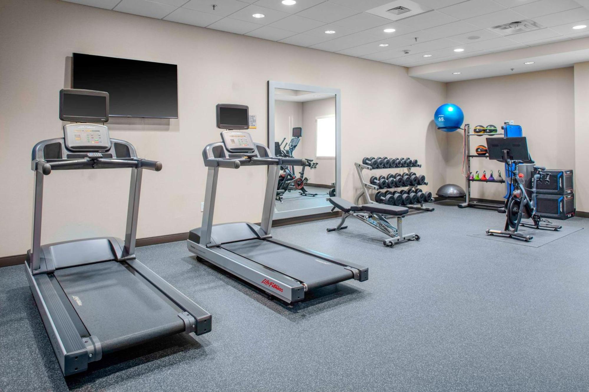 Home2 Suites By Hilton Lynchburg Esterno foto